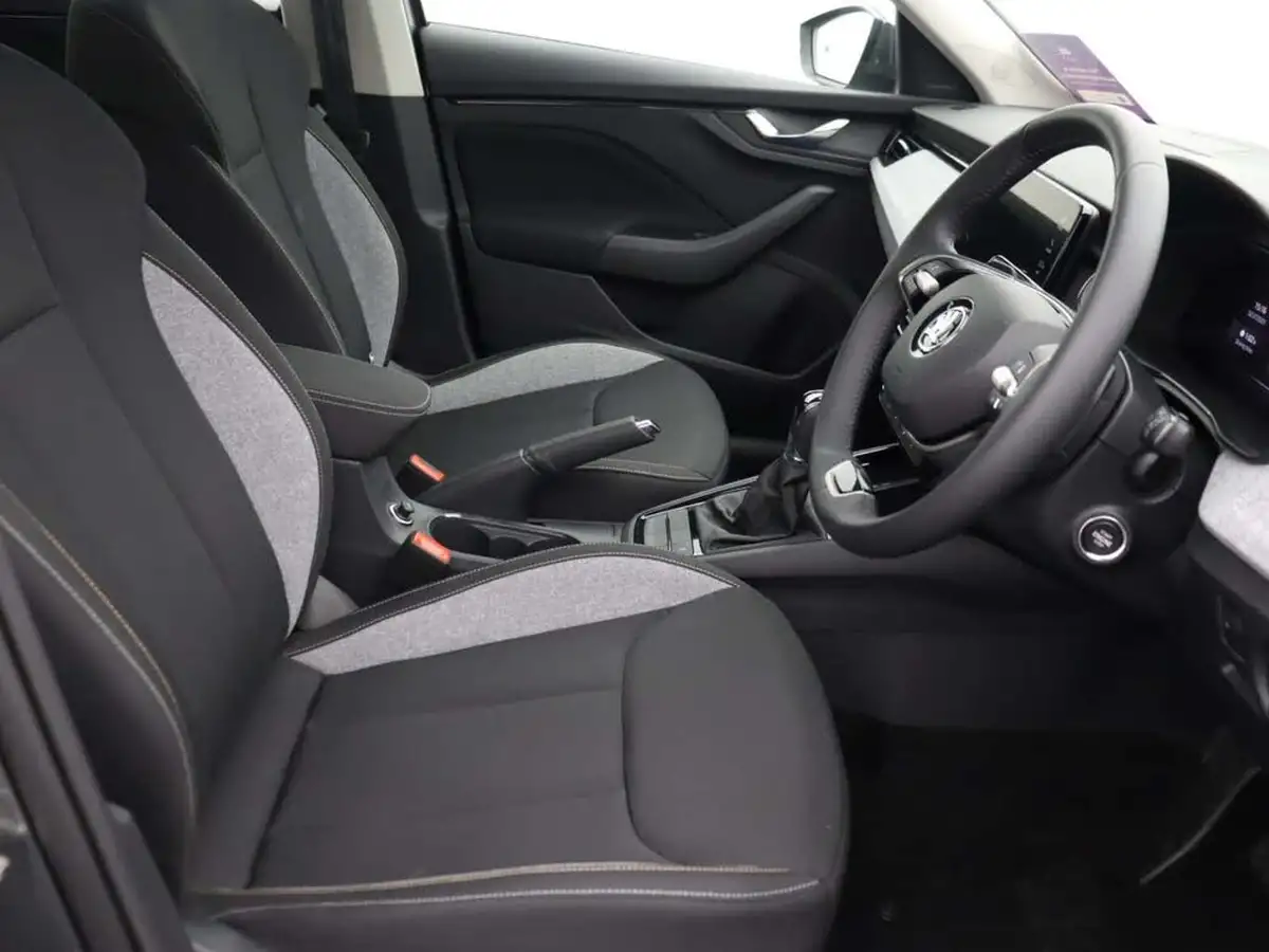 2024-skoda-kamiq-10-tsi-se-116ps-dsg-big-20
