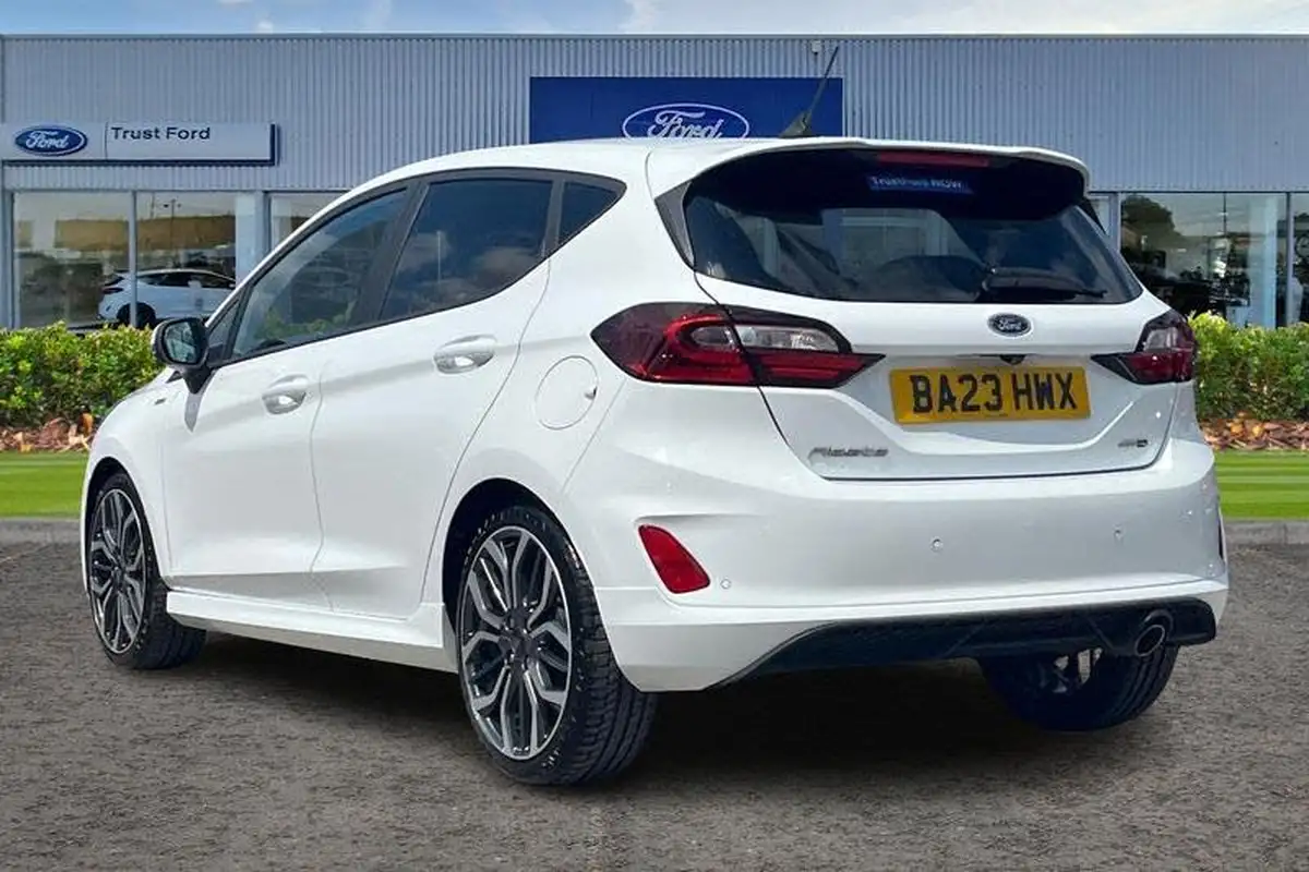 2023-ford-fiesta-10t-st-line-125ps-hybrid-mhev-big-1