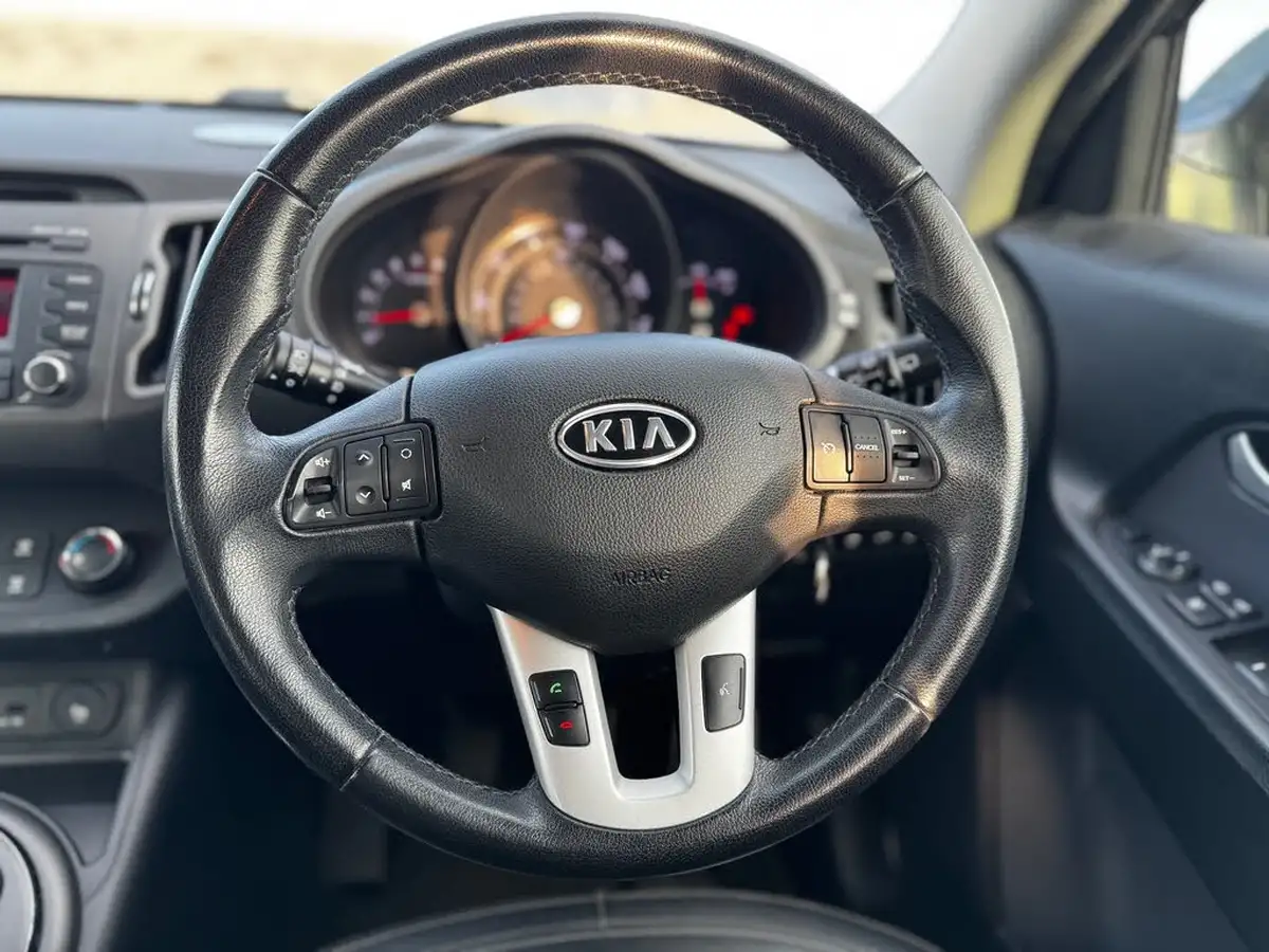 2011-kia-sportage-17td-2-big-13