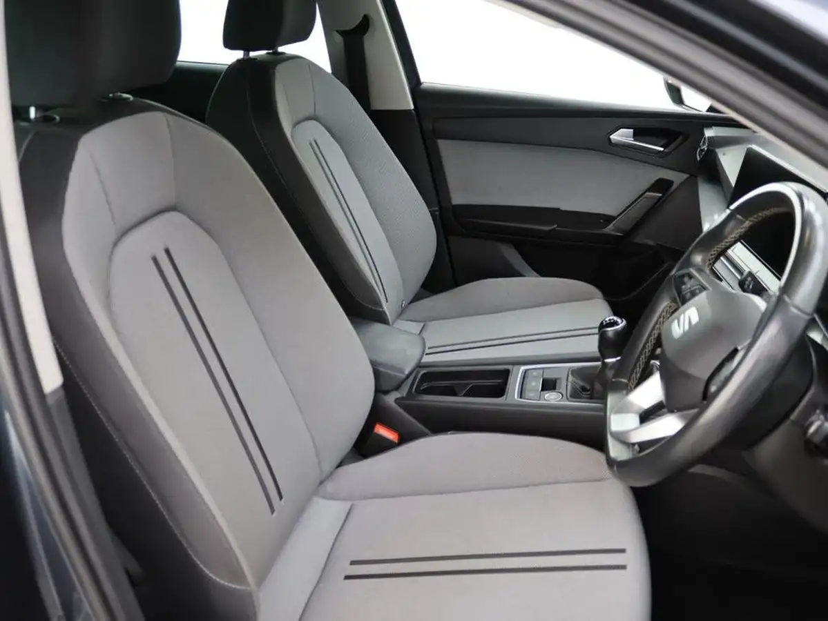 2022-seat-leon-10-tsi-evo-se-dynamic-hatchback-big-11