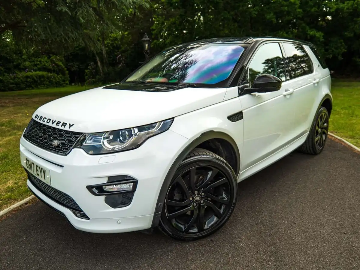 2017-land-rover-discovery-sport-20td4-hse-dynamic-lux-180ps-station-wagon-big-3
