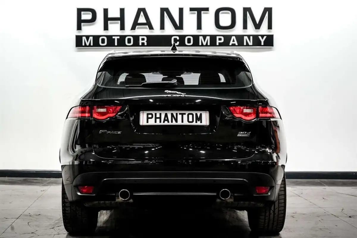 2017-jaguar-f-pace-30td-portfolio-big-4