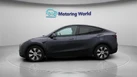2022-tesla-model-y-e-long-range-small-4