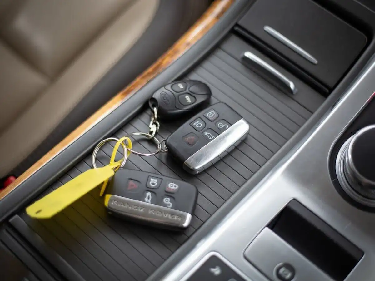 2013-land-rover-range-rover-sport-30-sd-v6-autobiography-sport-big-35
