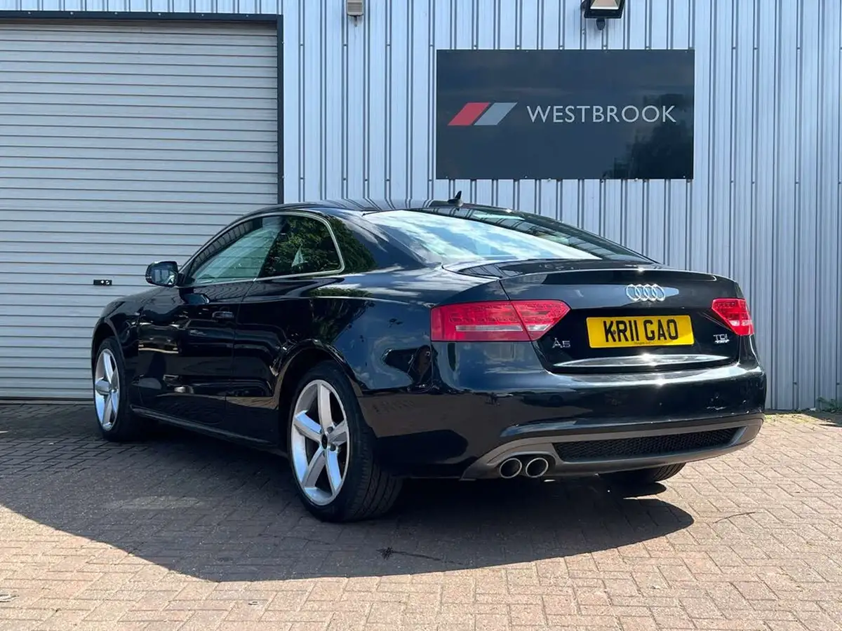 2011-audi-a5-20-tdi-s-line-big-8