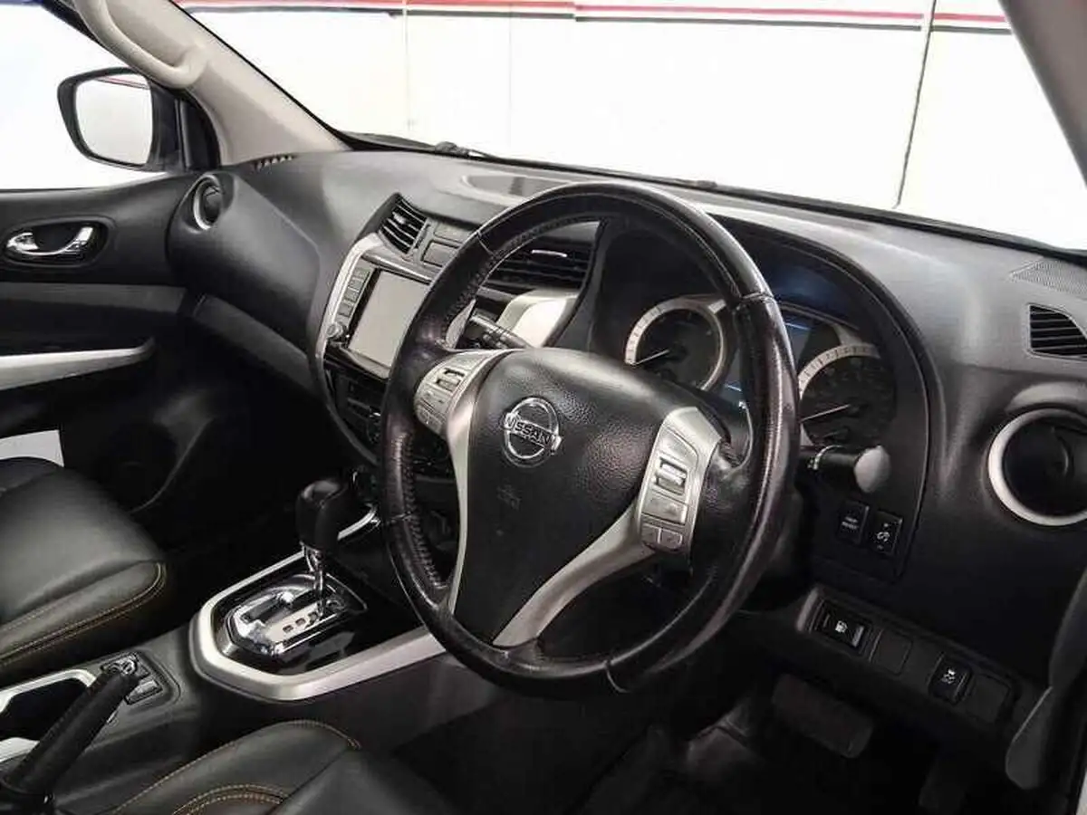 2019-nissan-navara-23dci-tt-n-guard-8-navileathersunroof-auto-big-10