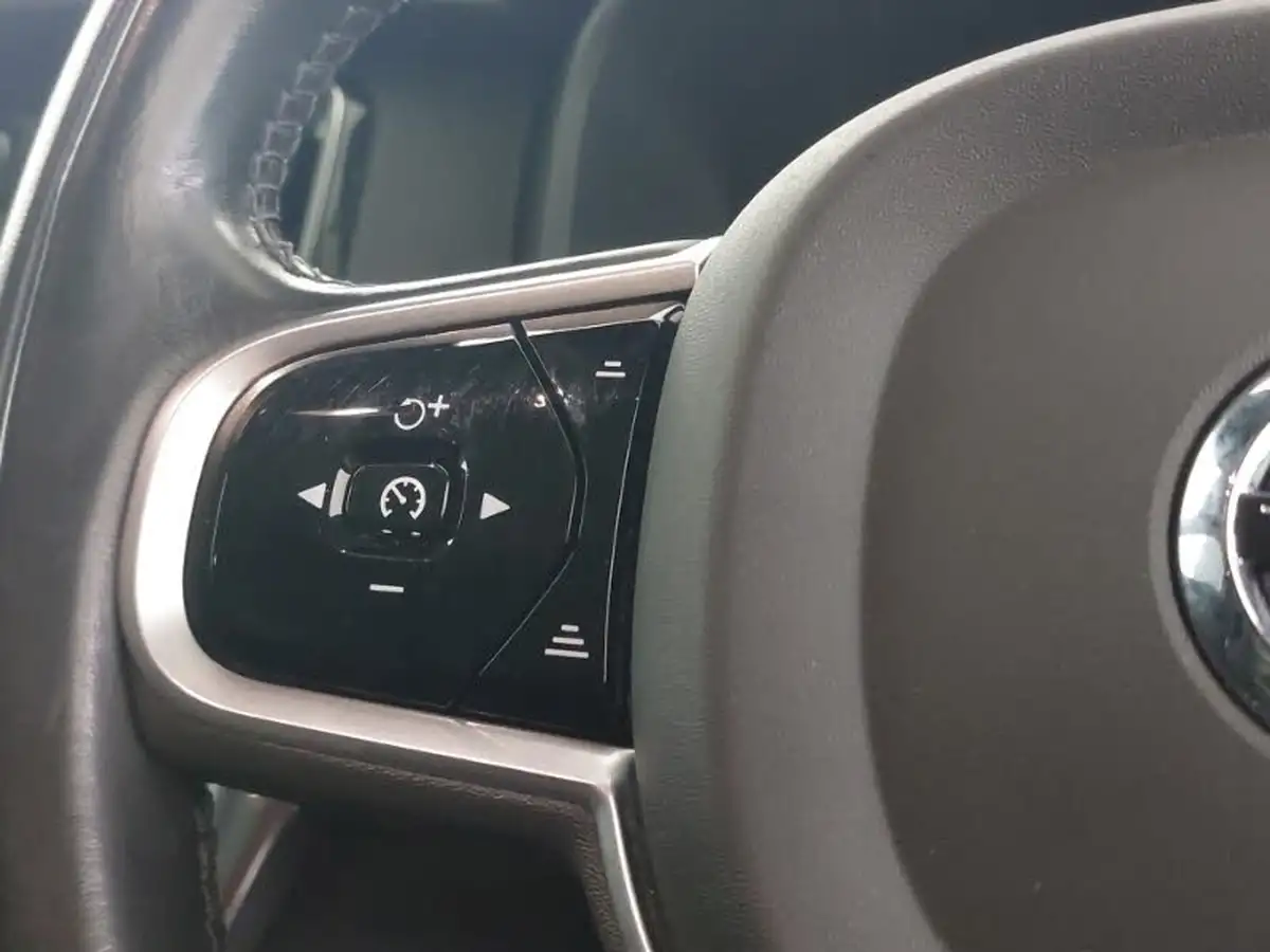 2019-volvo-v90-20td-d4-cross-country-plus-big-13