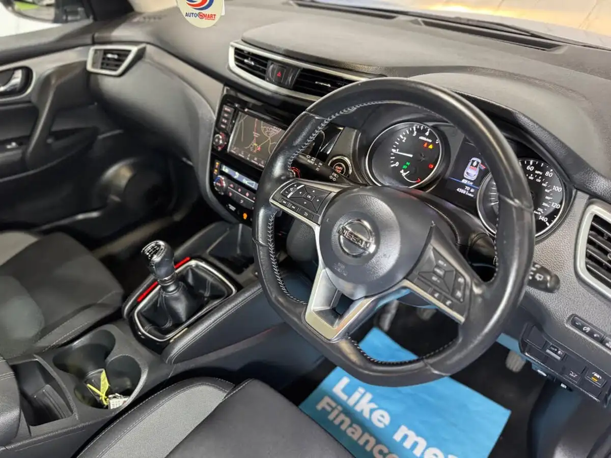 2019-nissan-qashqai-13-dig-t-n-connecta-140ps-big-11
