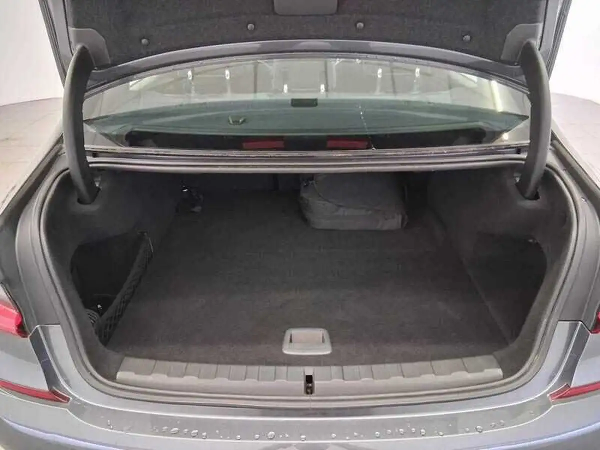 2019-bmw-3-series-20-330e-m-sport-plus-pack-big-7