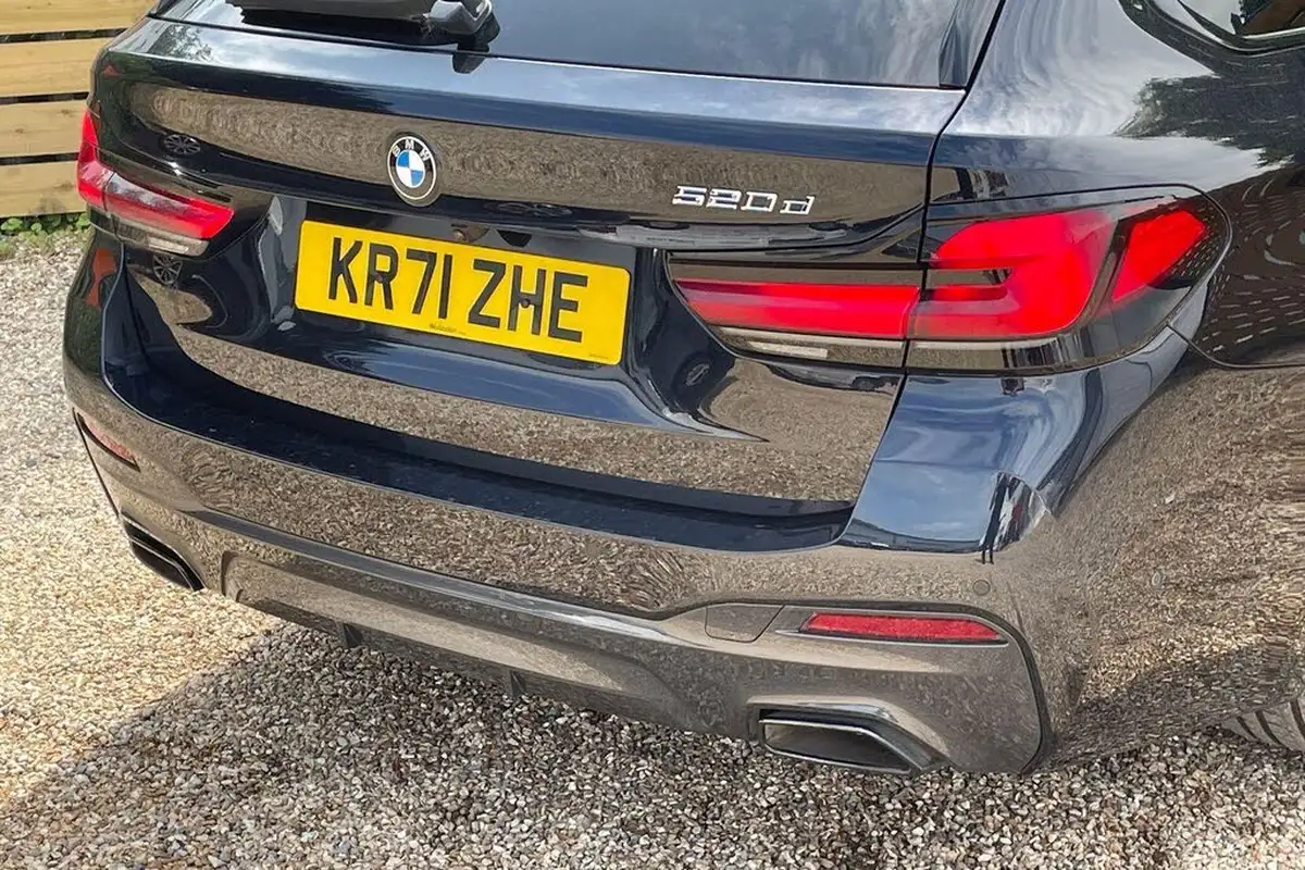2021-bmw-5-series-20td-520d-m-sport-mht-touring-5d-big-13