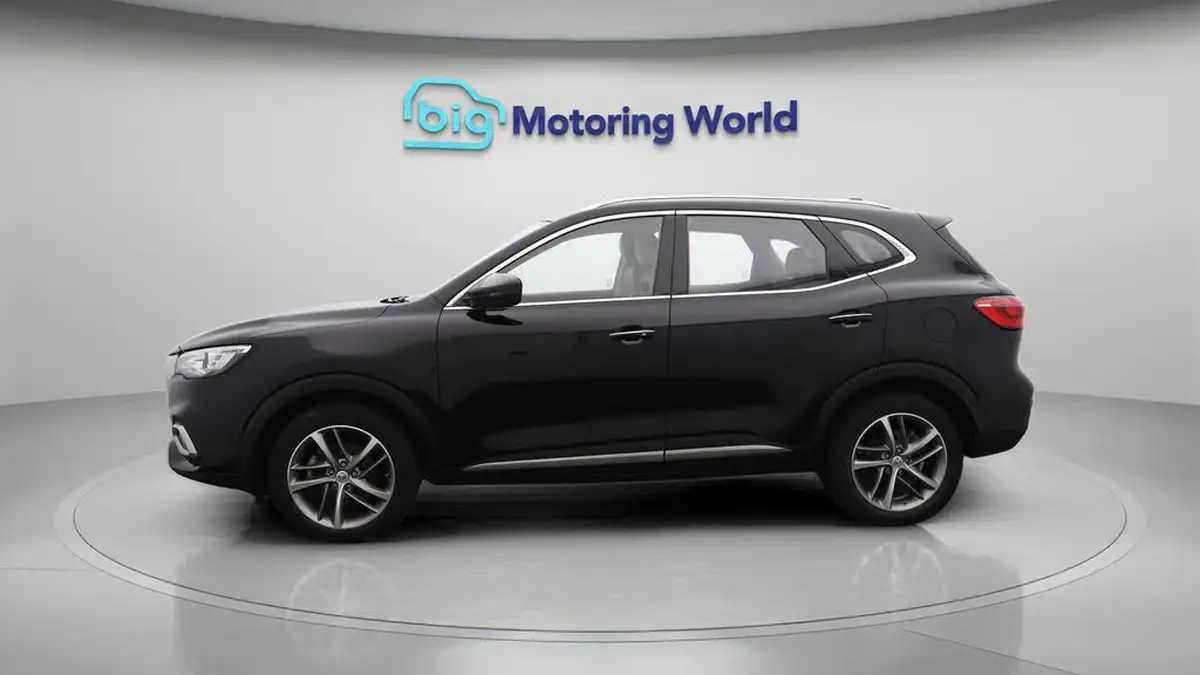 2022-mg-hs-15t-gdi-excite-162ps-dct-big-4
