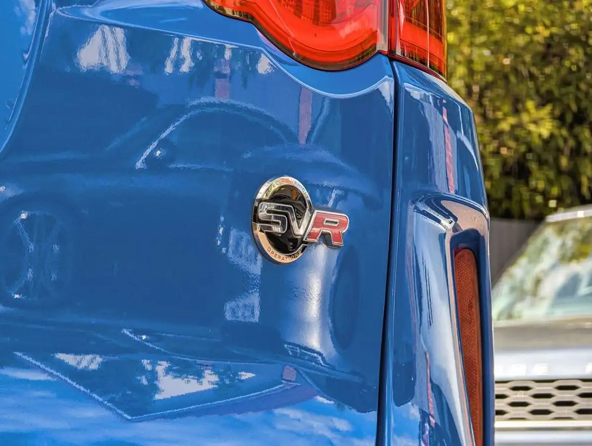 2020-jaguar-f-pace-50-v8-sc-svr-big-19
