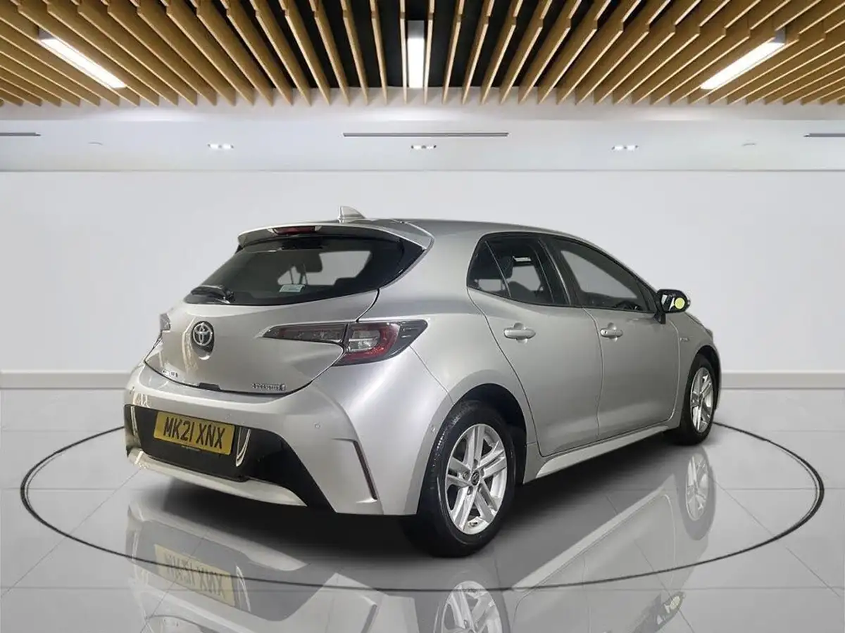 2021-toyota-corolla-18-vvt-i-icon-tech-spare-wheel-hatchback-5d-big-8