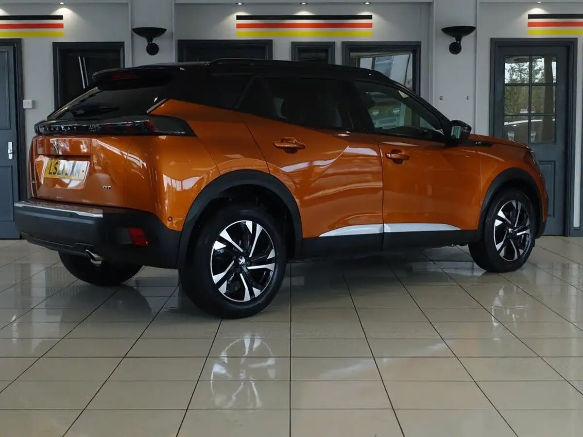 2021-peugeot-2008-suv-15-bluehdi-gt-big-6