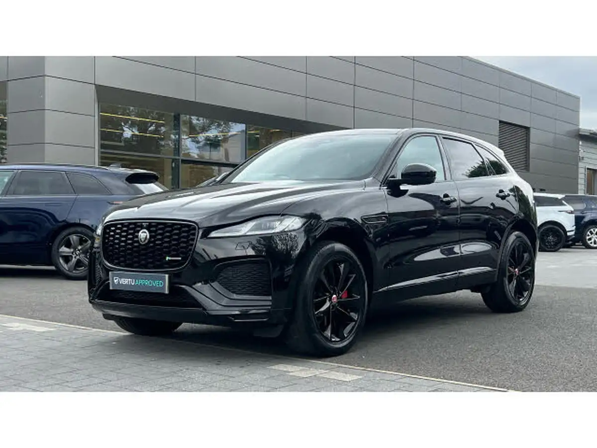 2021-jaguar-f-pace-big-23