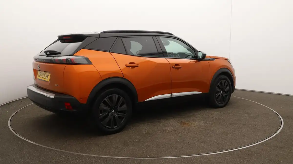 2021-peugeot-2008-suv-e-gt-big-57
