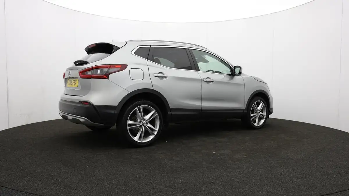 2019-nissan-qashqai-13-dig-t-n-motion-140ps-big-29