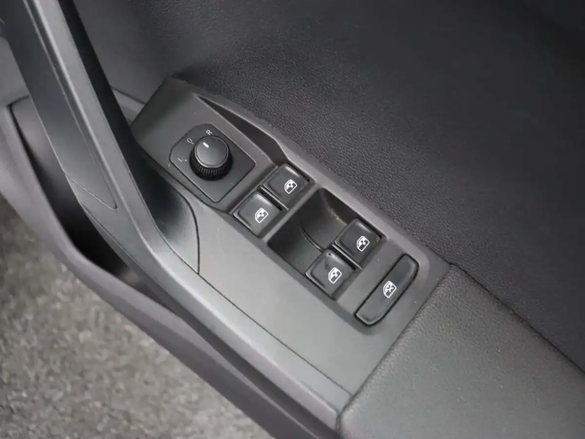 2018-seat-arona-10-tsi-se-95ps-big-22