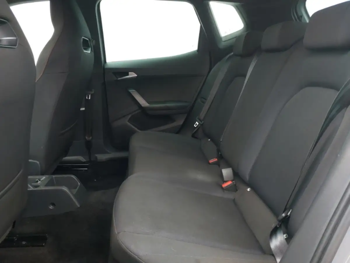 2020-mitsubishi-eclipse-cross-15-design-se-big-5