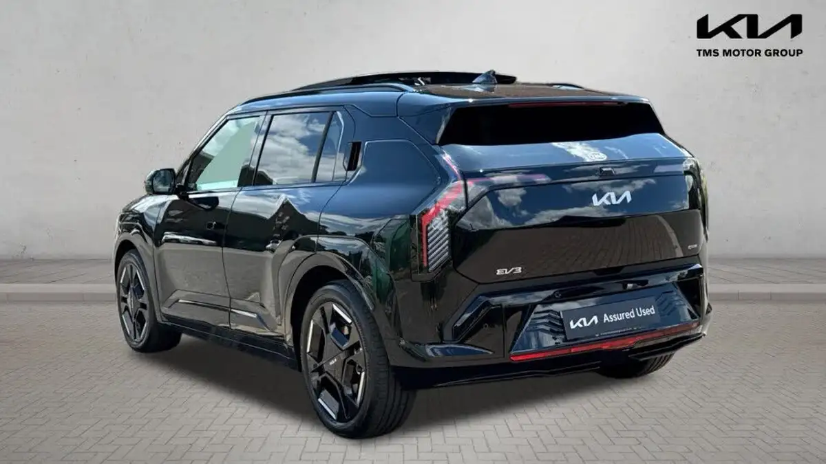 2025-kia-ev3-e-gt-line-s-big-1