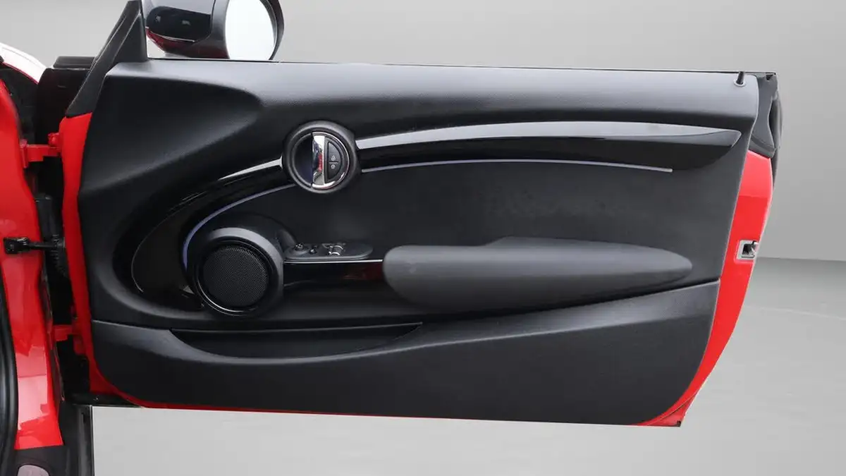 2023-mini-cooper-e-cooper-s-2-big-15