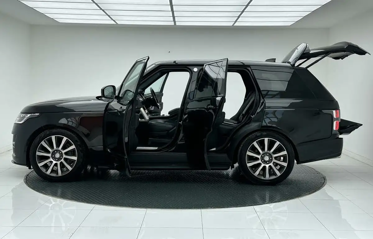 2018-land-rover-range-rover-30v6-sc-vogue-se-big-19
