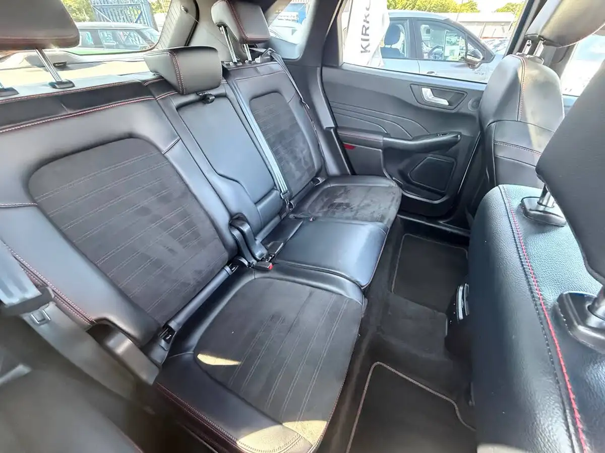 2023-ford-kuga-15t-st-line-x-edition-big-24