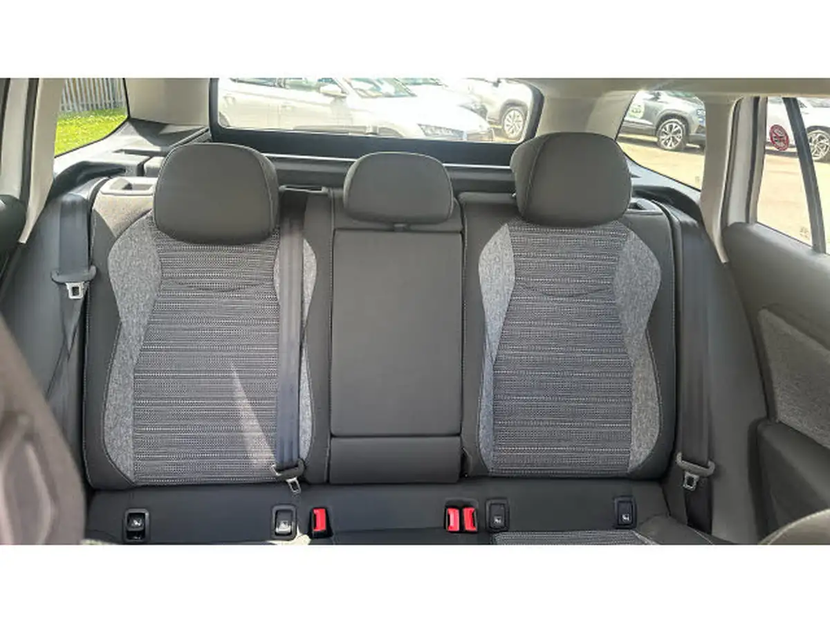 2024-skoda-superb-15-tsi-e-tec-se-technology-estate-big-14