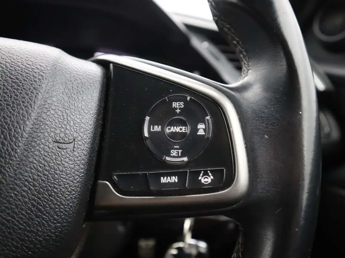2019-honda-civic-15-vtec-turbo-sport-ss-big-39