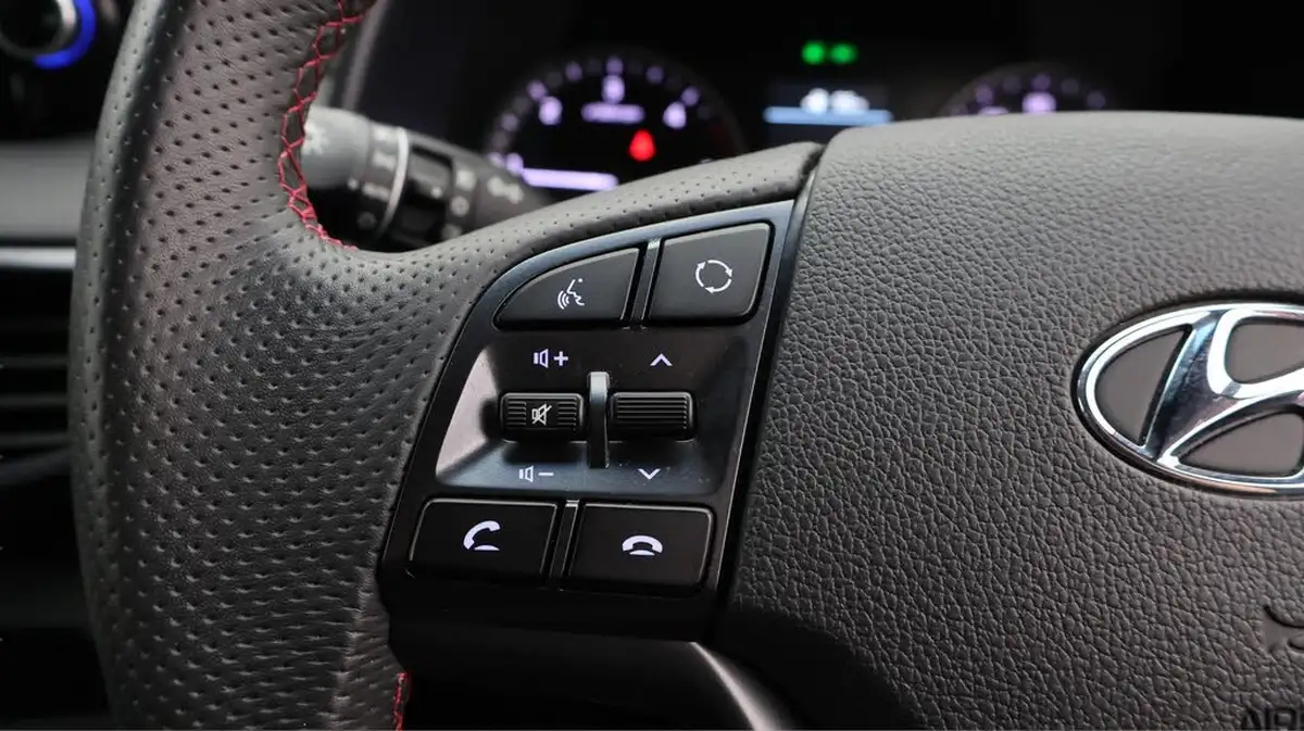 2020-hyundai-tucson-16crdi-n-line-big-24