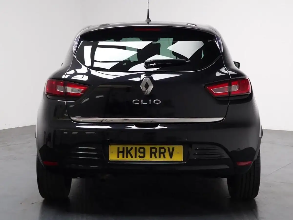 2019-renault-clio-09-tce-iconic-90ps-big-10