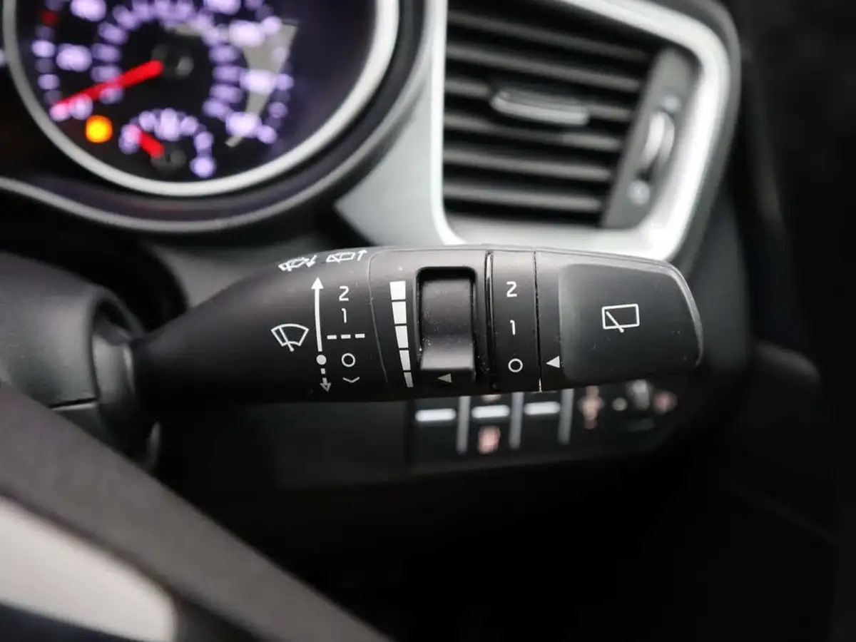 2022-kia-xceed-10-t-gdi-2-big-32