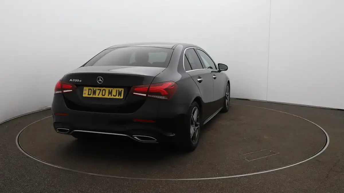 2020-mercedes-benz-a-class-20d-a200d-amg-line-premium-saloon-4d-big-56