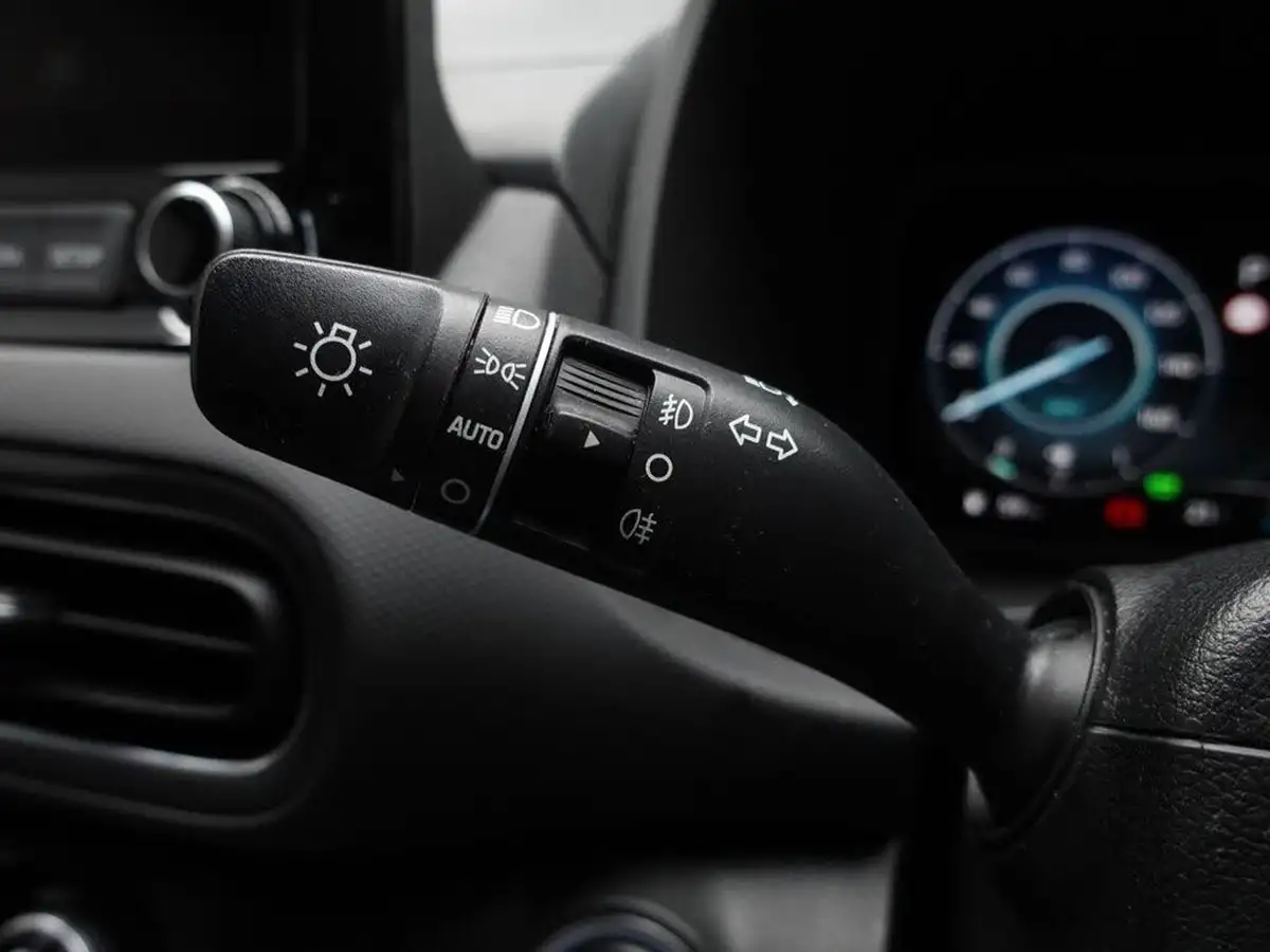 2021-hyundai-kona-16-gdi-premium-hybrid-big-38