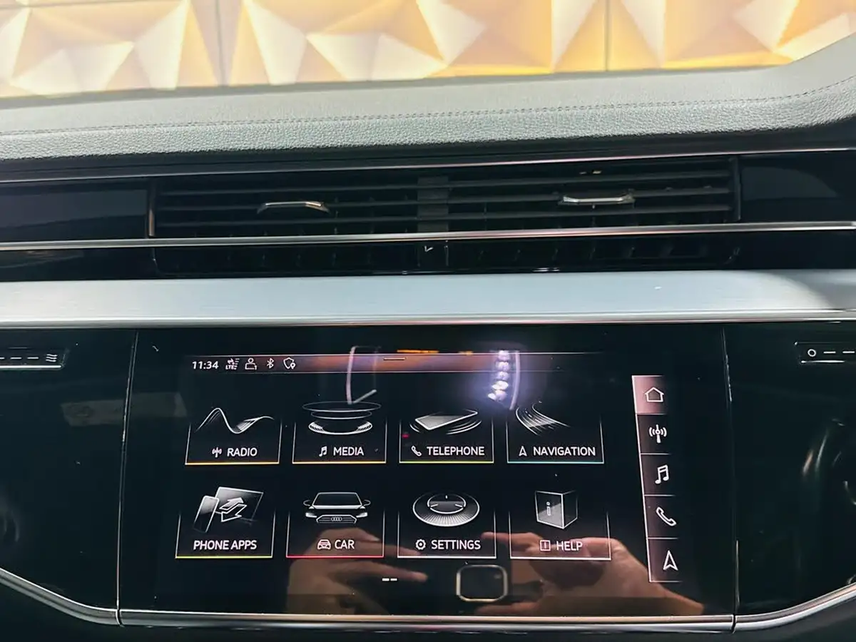 2020-audi-a8-30-55-tfsi-black-edition-big-49