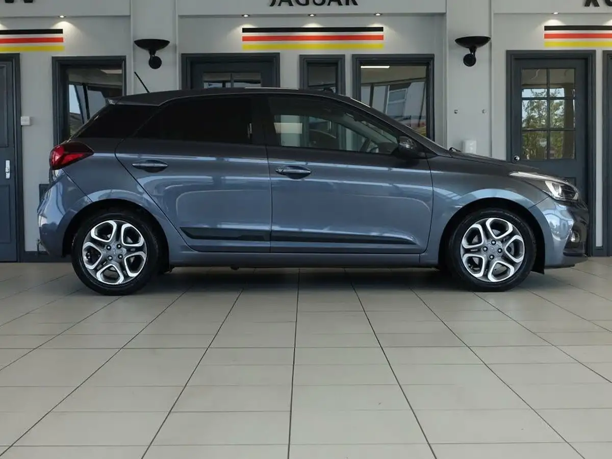 2019-hyundai-i20-10-t-gdi-premium-nav-hatchback-5d-dct-big-1