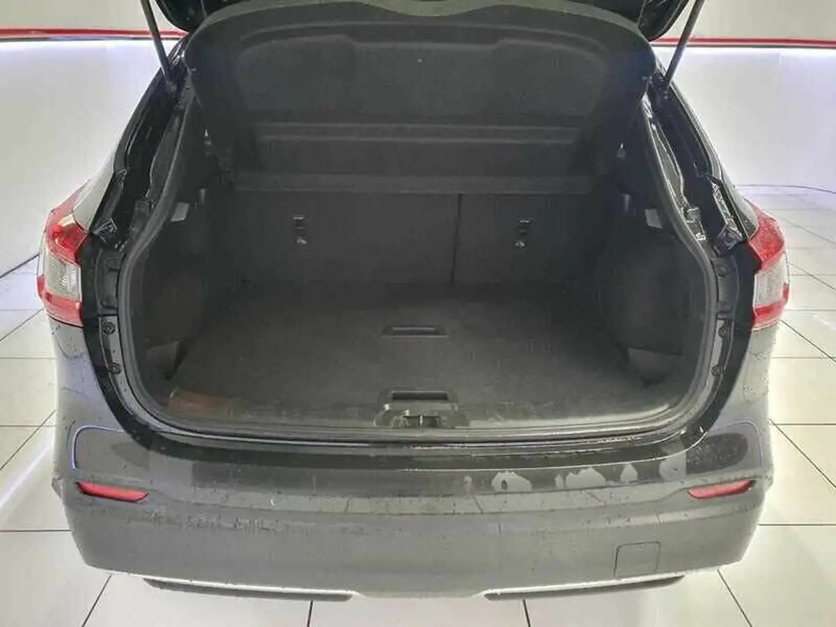 2019-nissan-qashqai-13-dig-t-tekna-140ps-big-5