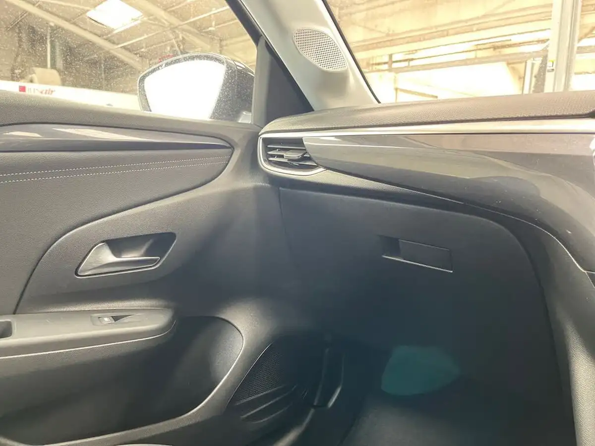 2021-vauxhall-corsa-12-turbo-elite-nav-auto-big-24