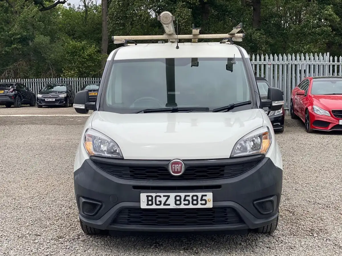 2015-fiat-doblo-cargo-13td-v-l1-refrigerated-van-big-17