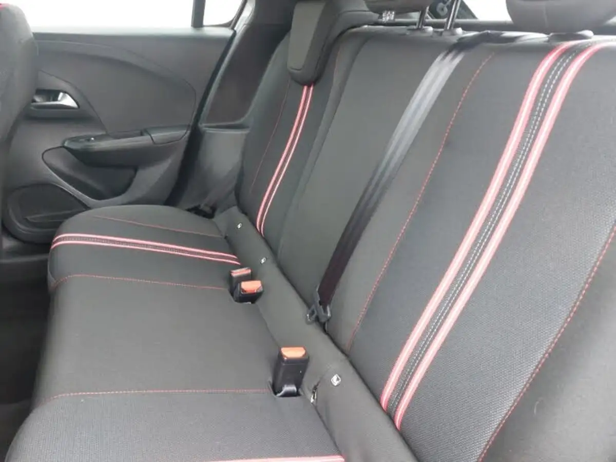 2022-vauxhall-corsa-12i-gs-line-big-5