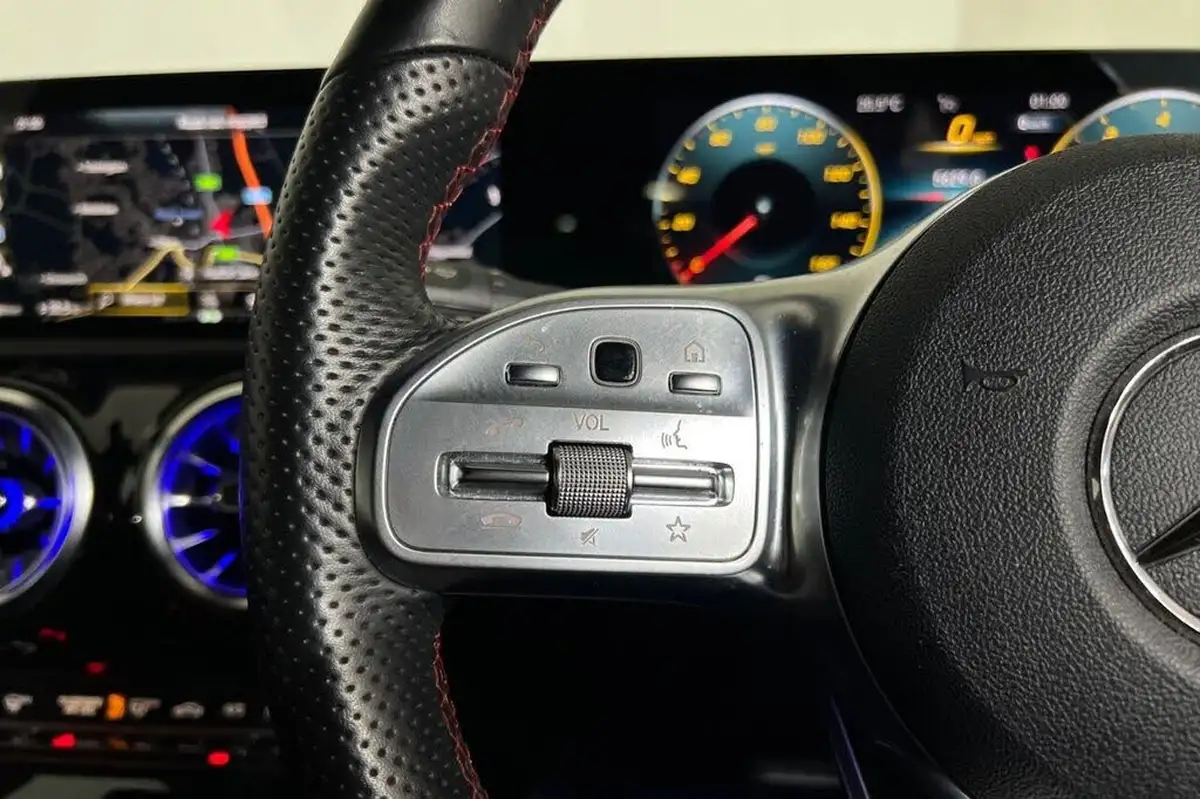 2022-mercedes-benz-cla-13-cla-180-amg-line-premium-coupe-4d-big-23