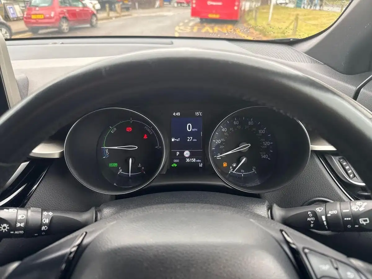 2022-toyota-c-hr-18-vvt-i-excel-big-13