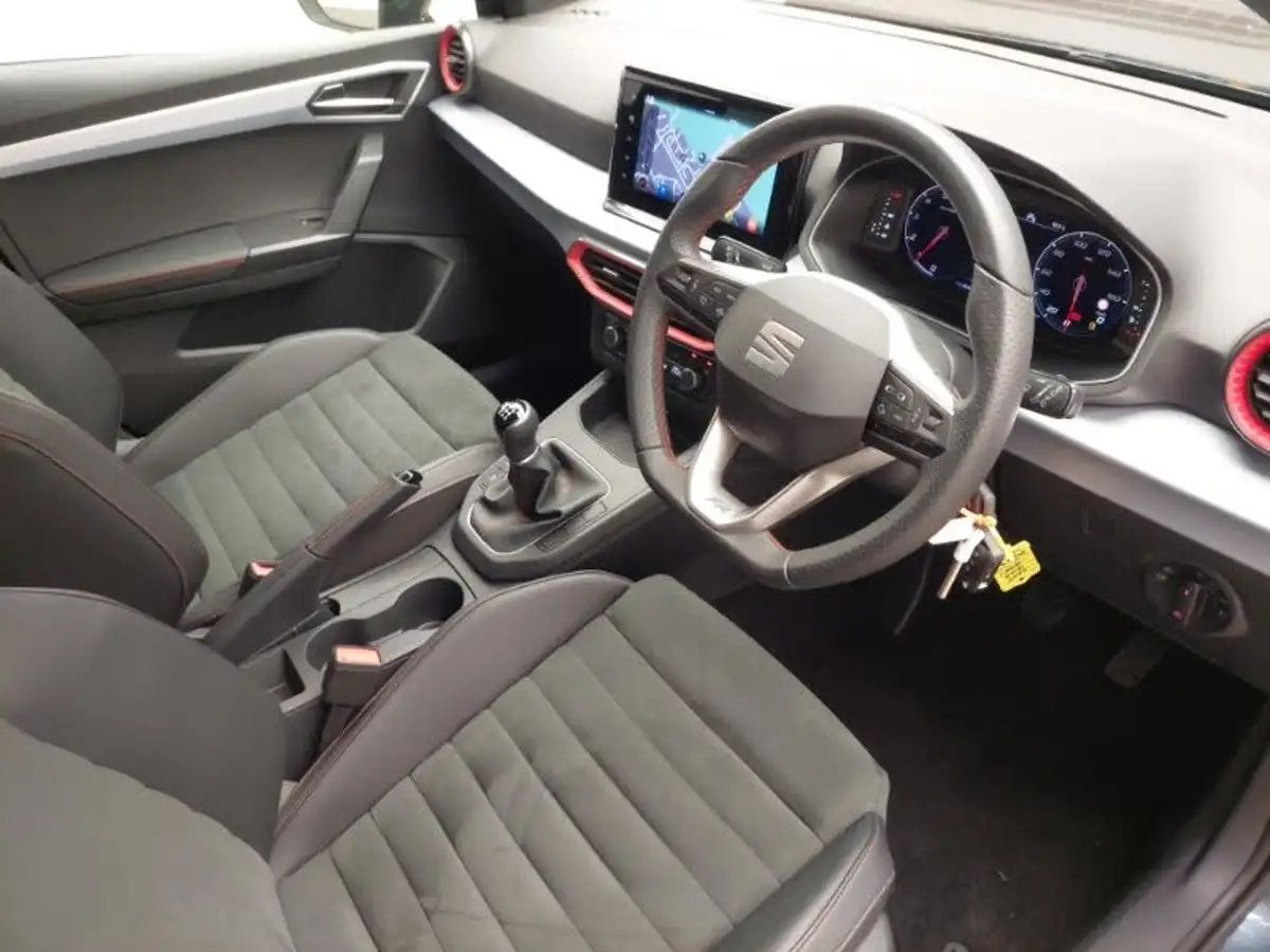 2024-seat-ibiza-10-tsi-fr-sport-115ps-big-12