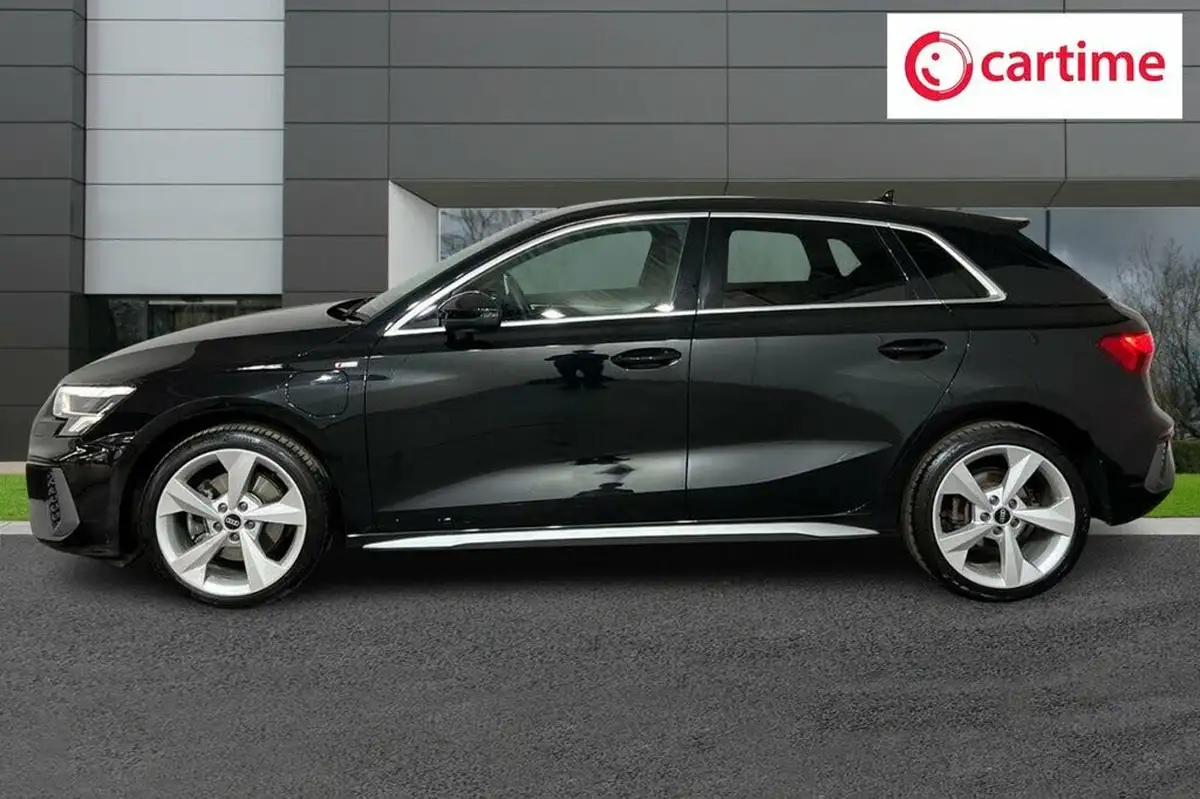 2022-audi-a3-14-40-tfsi-e-s-line-big-2