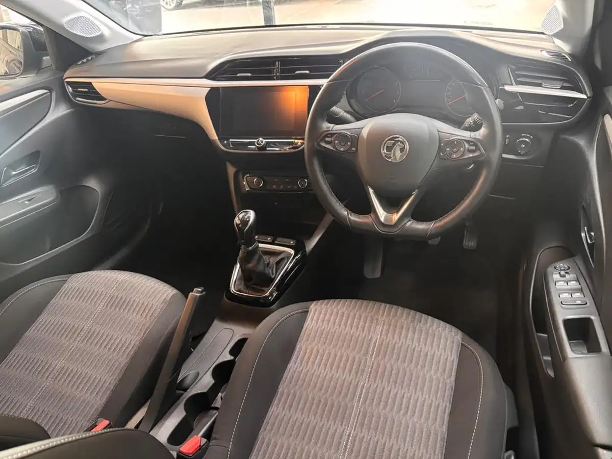 2022-vauxhall-corsa-12i-design-big-24