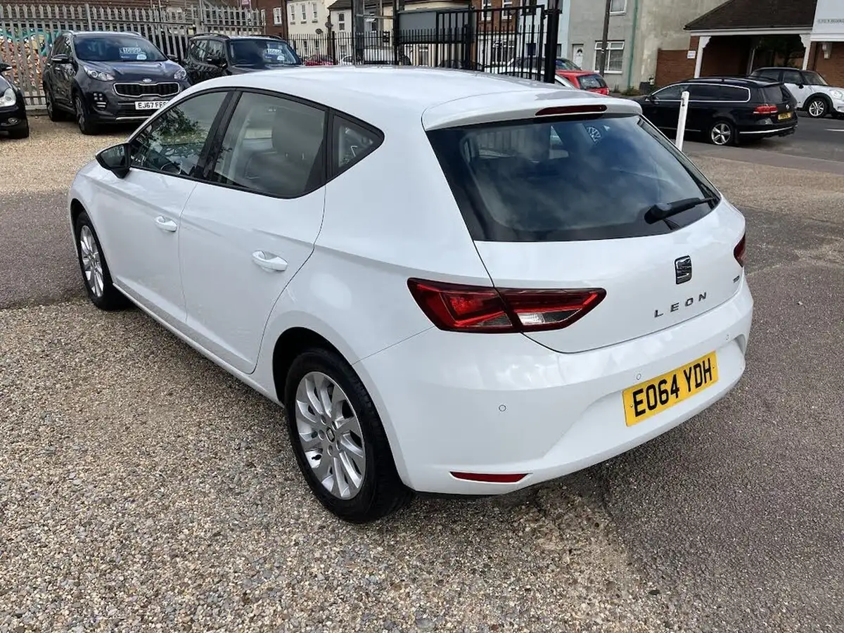 2014-seat-leon-16tdi-se-tech-pack-105ps-ss-hatchback-5d-dsg-big-2