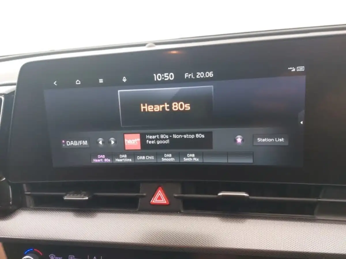 2022-kia-sportage-16-t-gdi-launch-edition-big-10