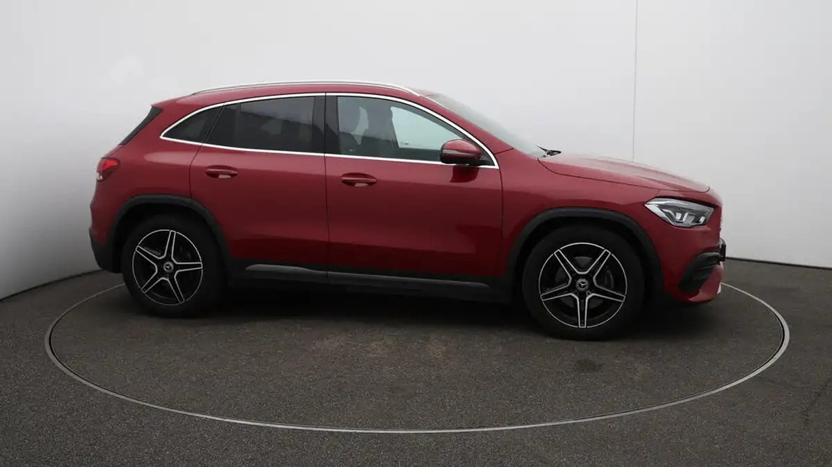 2023-mercedes-benz-gla-class-13-gla-200-amg-line-executive-station-wagon-big-48