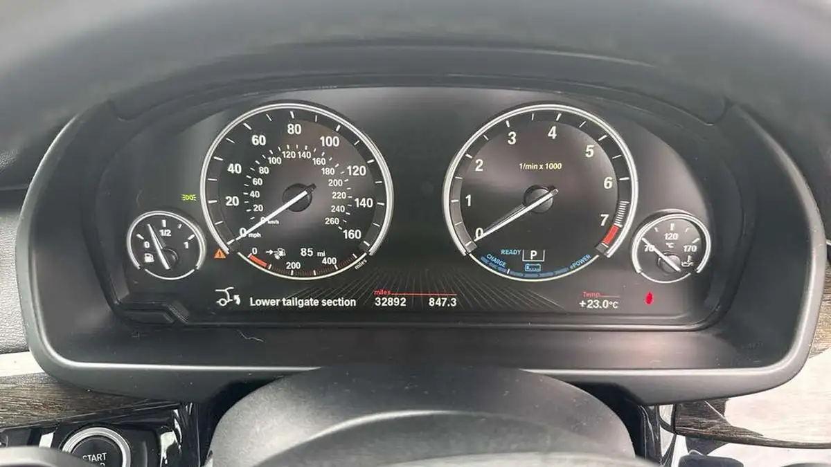 2016-bmw-x5-20-xdrive40e-se-big-10