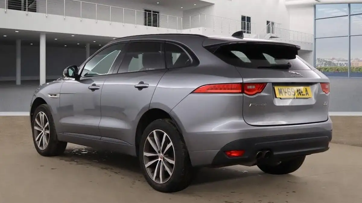 2019-jaguar-f-pace-20-i4d-r-sport-180ps-awd-auto-big-8